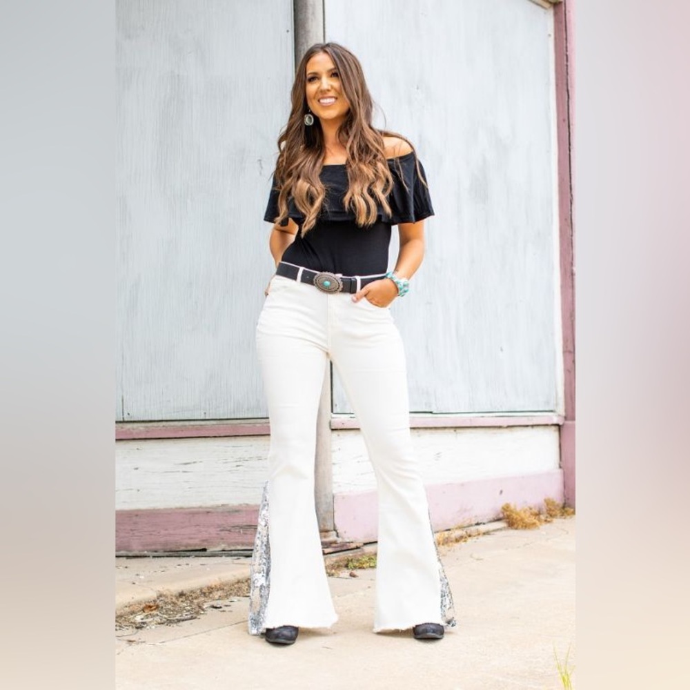 L&B white sequin flare jeans. Size 12 NWT